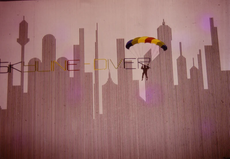 skyline diver